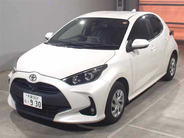 TOYOTA YARIS — фото