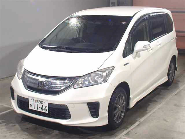 HONDA FREED — фото