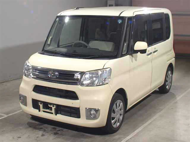 DAIHATSU TANTO — фото