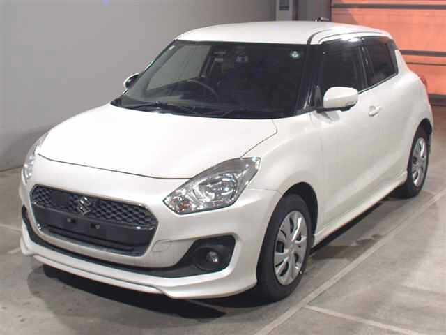 SUZUKI SWIFT — фото