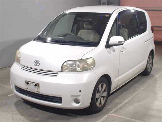 TOYOTA PORTE — фото