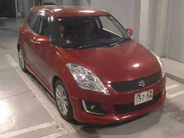 SUZUKI SWIFT — фото