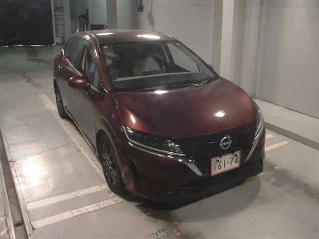 NISSAN NOTE — фото