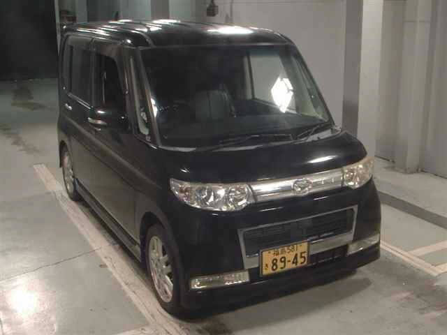 DAIHATSU TANTO — фото
