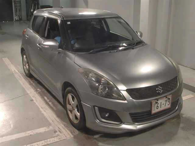 SUZUKI SWIFT — фото