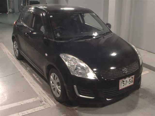 SUZUKI SWIFT — фото