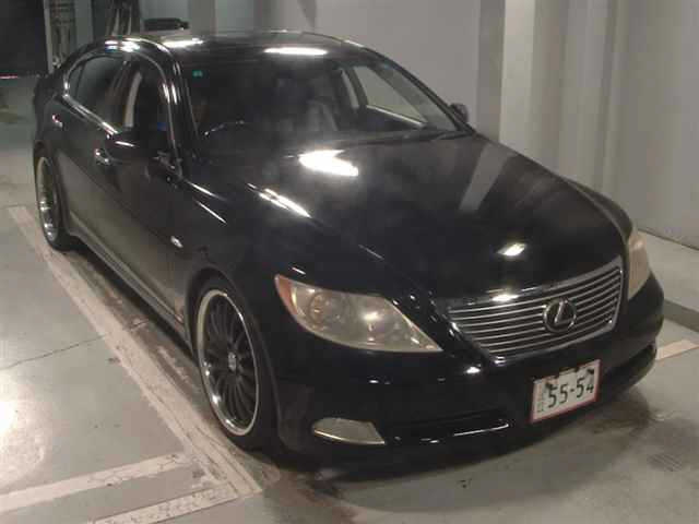LEXUS LS