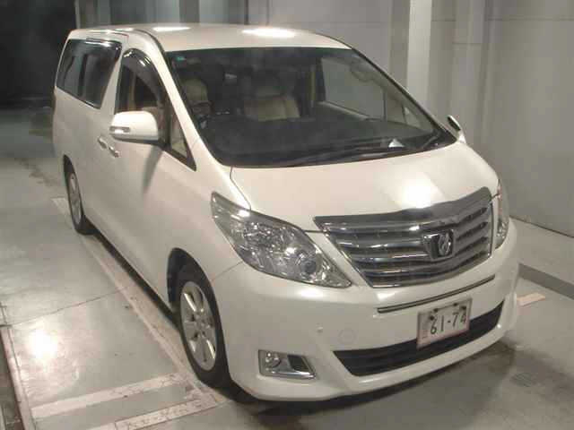 TOYOTA ALPHARD — фото