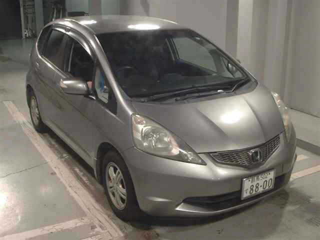 HONDA FIT — фото