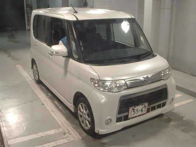 DAIHATSU TANTO — фото