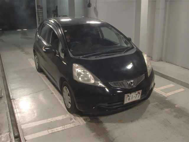 HONDA FIT — фото
