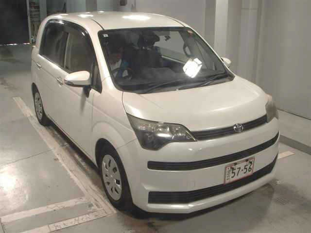 TOYOTA SPADE