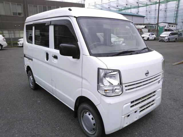 NISSAN CLIPPER VAN