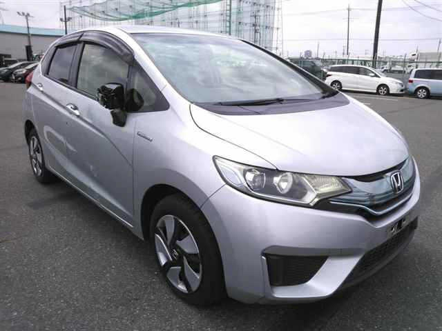 HONDA FIT — фото