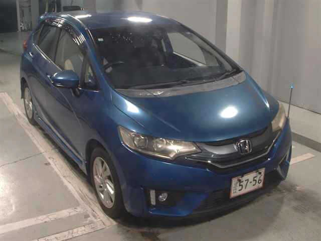 HONDA FIT — фото