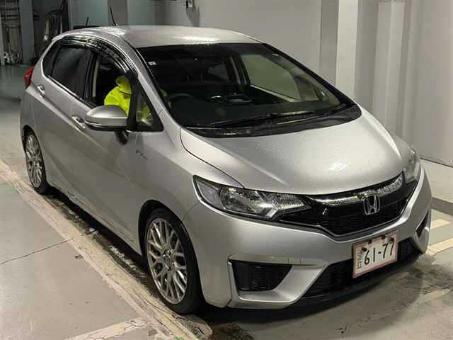 HONDA FIT — фото