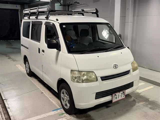 TOYOTA TOWN ACE VAN