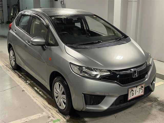HONDA FIT — фото