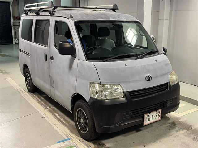 TOYOTA TOWN ACE VAN
