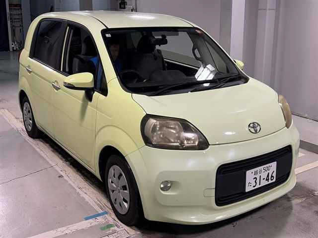 TOYOTA PORTE