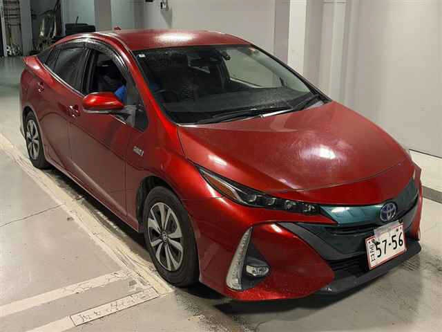TOYOTA PRIUS PHV