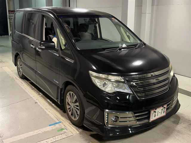NISSAN SERENA