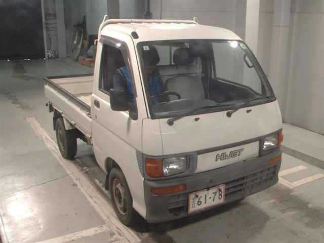 DAIHATSU HIJET — фото