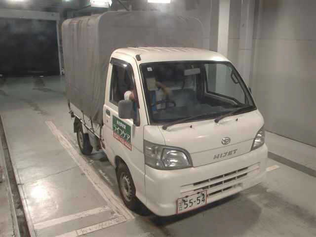 DAIHATSU HIJET TRUCK