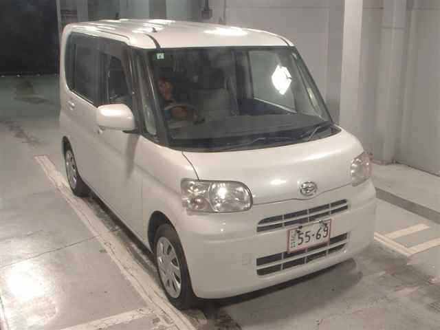 DAIHATSU TANTO — фото