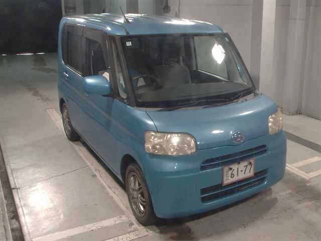 DAIHATSU TANTO — фото