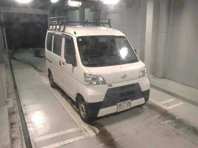 DAIHATSU HIJET VAN