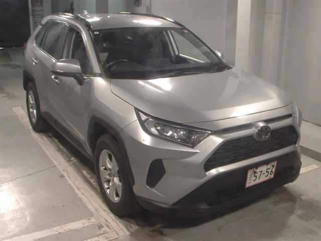 TOYOTA RAV4 — фото