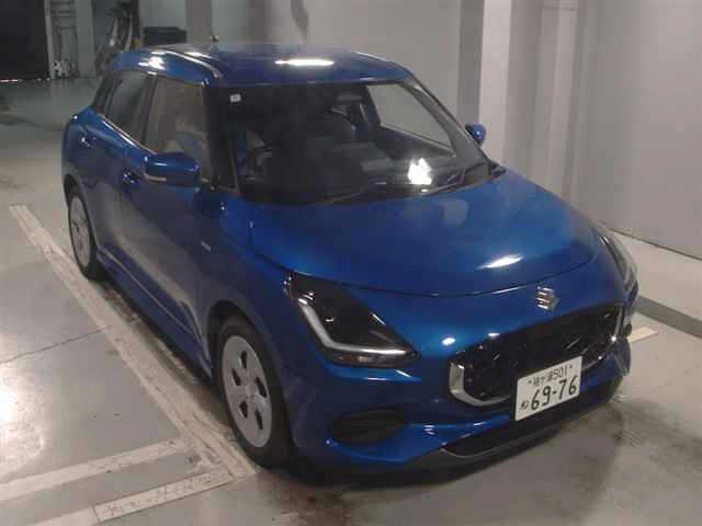 SUZUKI SWIFT — фото
