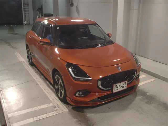 SUZUKI SWIFT — фото