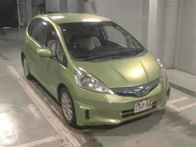 HONDA FIT — фото