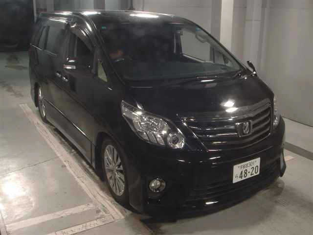 TOYOTA ALPHARD