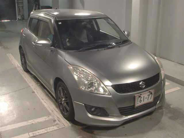 SUZUKI SWIFT — фото