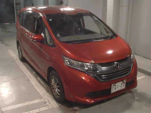 HONDA FREED — фото