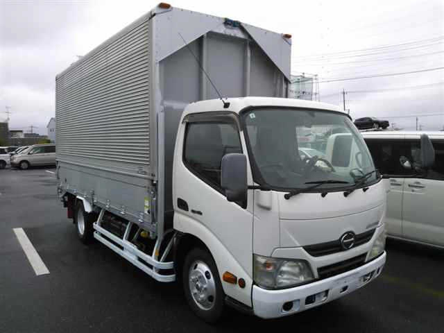 HINO DUTRO — фото