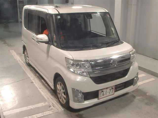 DAIHATSU TANTO — фото