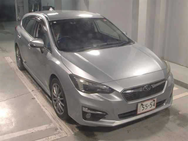 SUBARU IMPREZA — фото