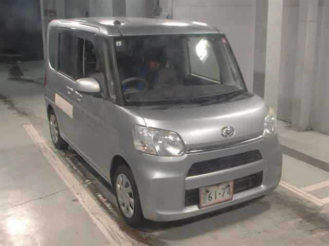 DAIHATSU TANTO — фото