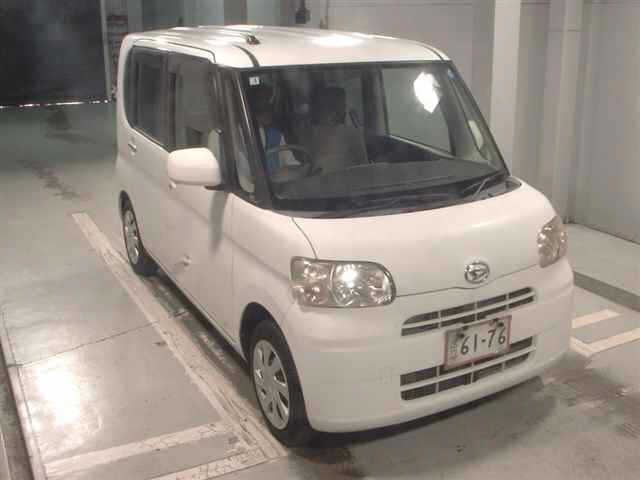 DAIHATSU TANTO — фото