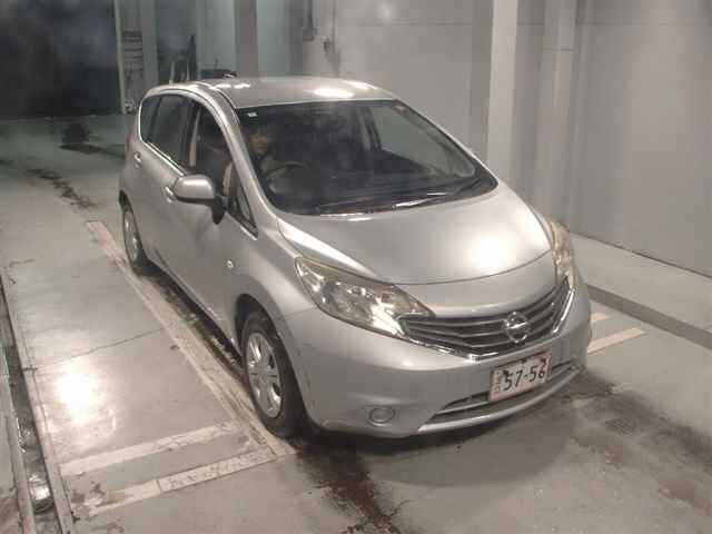 NISSAN NOTE — фото
