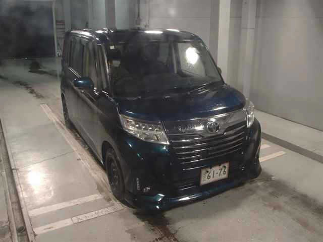 TOYOTA TANK