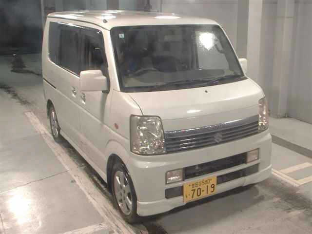 SUZUKI EVERY WAGON