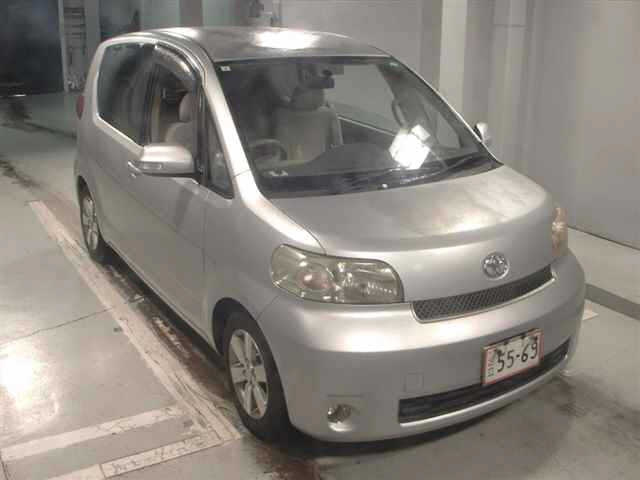 TOYOTA PORTE — фото