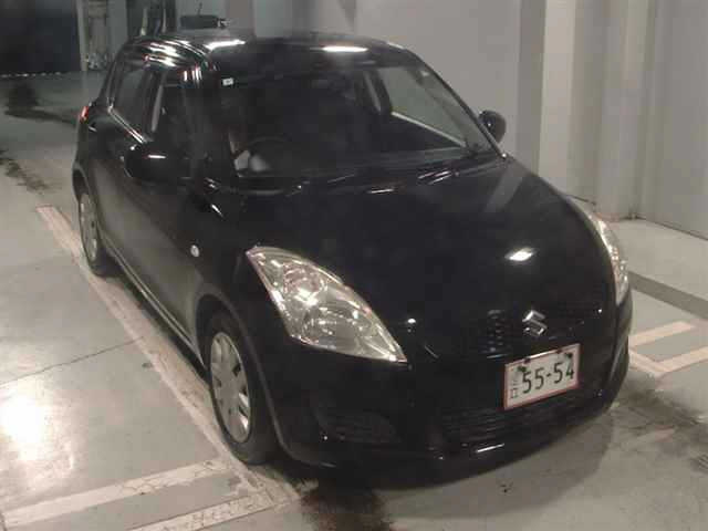 SUZUKI SWIFT — фото