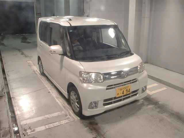 DAIHATSU TANTO — фото