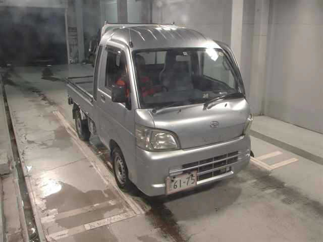DAIHATSU HIJET — фото